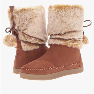 NEW TOMS Nepal Snow Boot in Sequoia Dark Amber Suede Faux Fur Size 7
